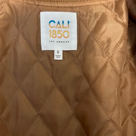 Contrast Sherpa sleeve Bomber Jacket - Picture 7 of 7